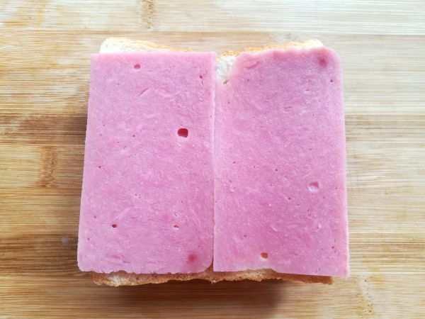 番茄鸡蛋三明治