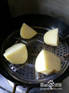 怎样制作减肥必备的低卡蔬菜土豆卷步骤