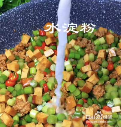 怎么做出下饭的香干炒蒜苔