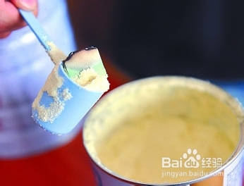 给宝宝冲奶粉的5大误区！