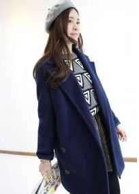 冬季短款羽绒服搭配,演绎轻盈活力冬日