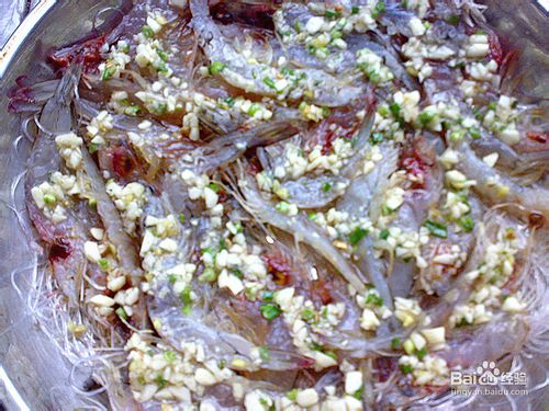 一虾两味之蒜茸粉丝蒸明虾