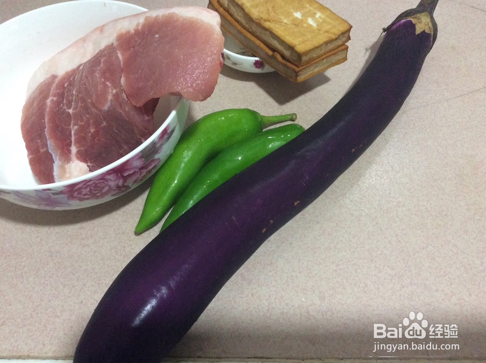 茄子炒肉怎样做好吃？茄片小炒肉