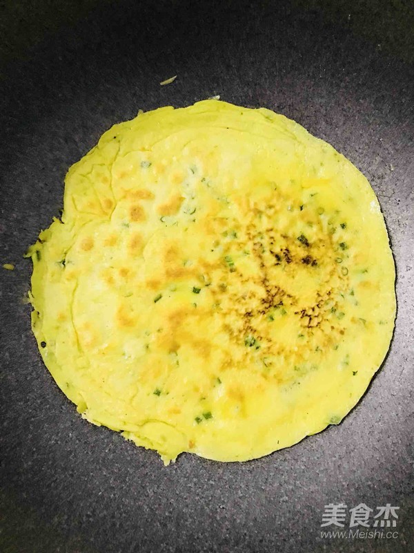 葱香鸡蛋饼的做法
