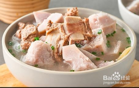 芋头排骨汤怎么做