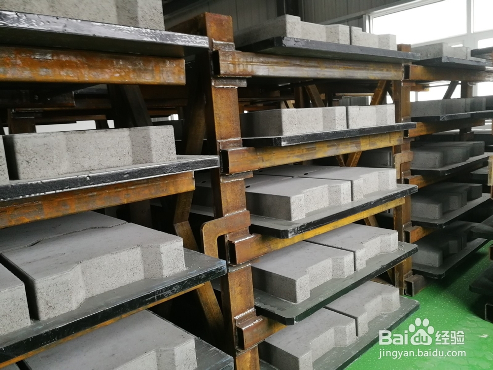 水泥彩砖设备液压系统操作方法与保养技巧