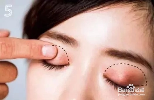 适合亚洲人脸型的修容化妆技巧，打造巴掌脸！