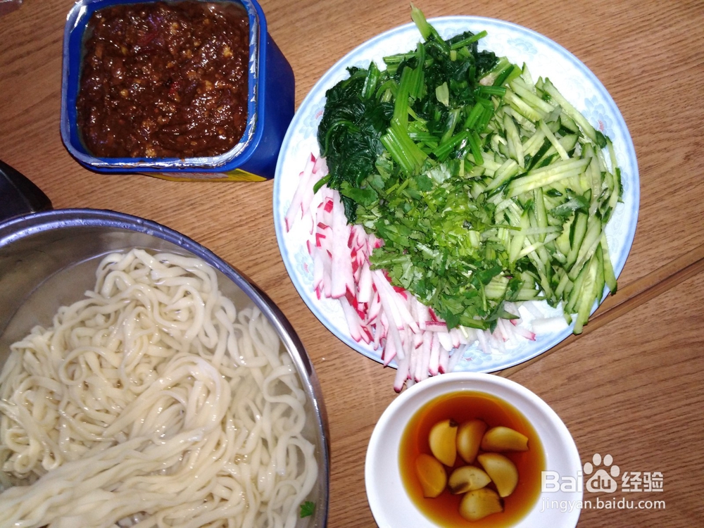 天太热了，吃过水面