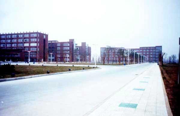 江西师范大学科学技术学院2011级新生档案是自带还是邮寄