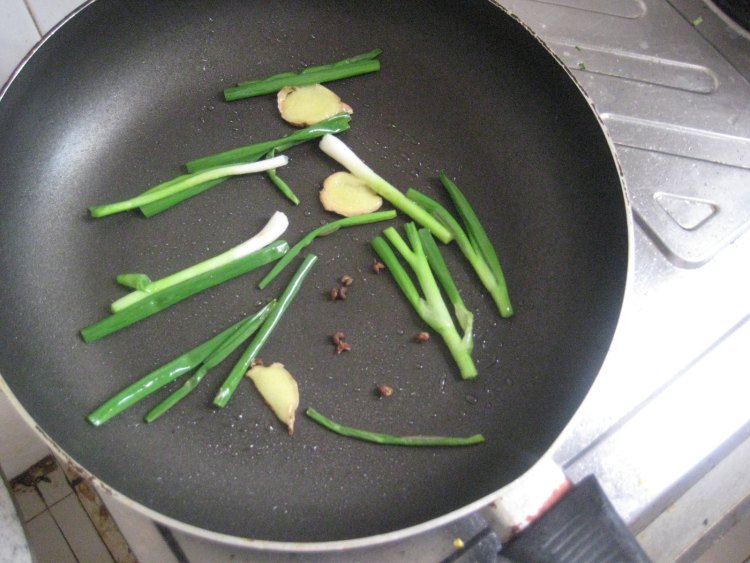 如何做出正宗的可乐鸡翅