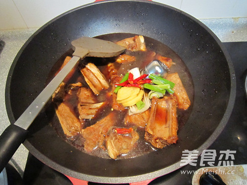 又香又面排骨炖土豆
