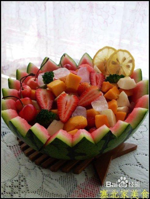 西瓜水果盅的做法（沙拉）