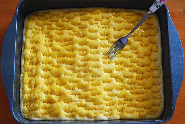 葱香肉松面包卷