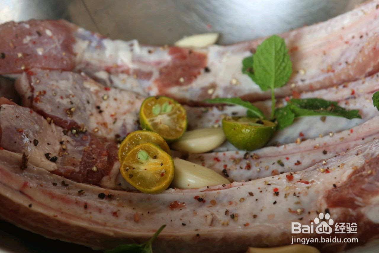 秘制黑椒猪排的做法