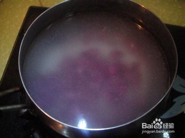 富含膳食纤维的美味紫薯粥！