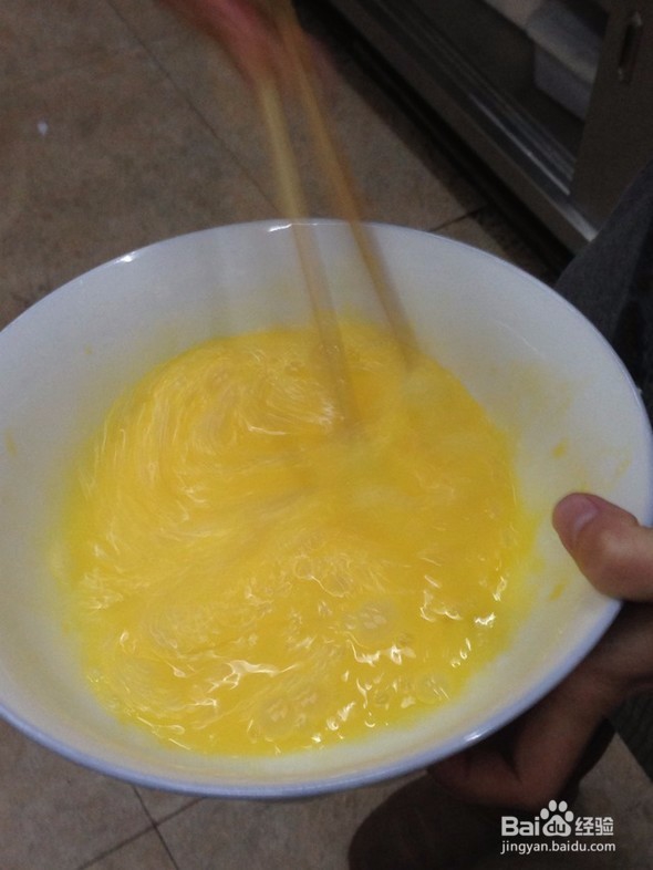 青椒炒鸡蛋的做法
