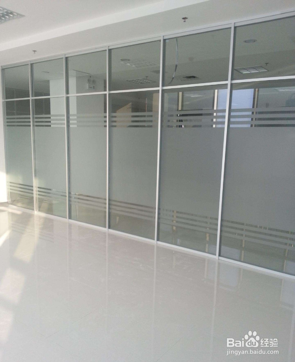 教你正确辨别铝合金玻璃隔断的质量