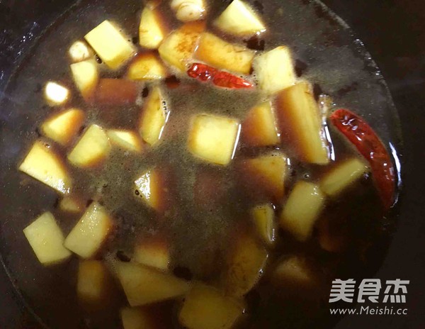 红烧土豆块的做法
