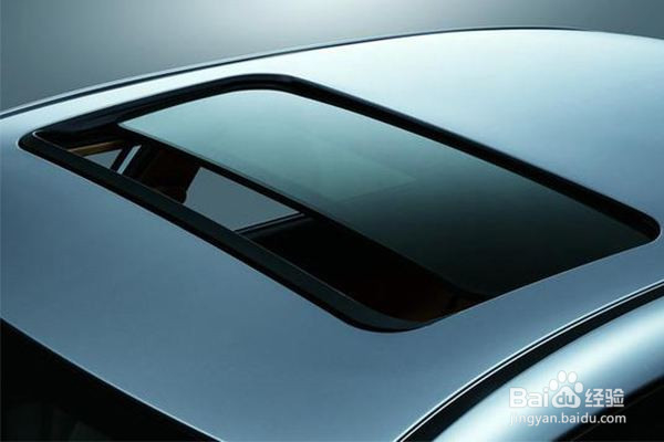 车窗起雾怎么处理