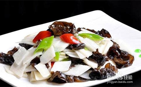 山药炒木耳的功效