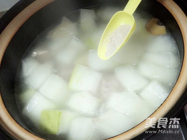 冬瓜排骨汤的做法