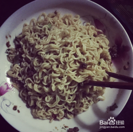 用方便汤面做的干拌面味道更好哦 ！