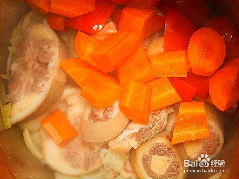 怎样做出家常菜系列之牛尾汤