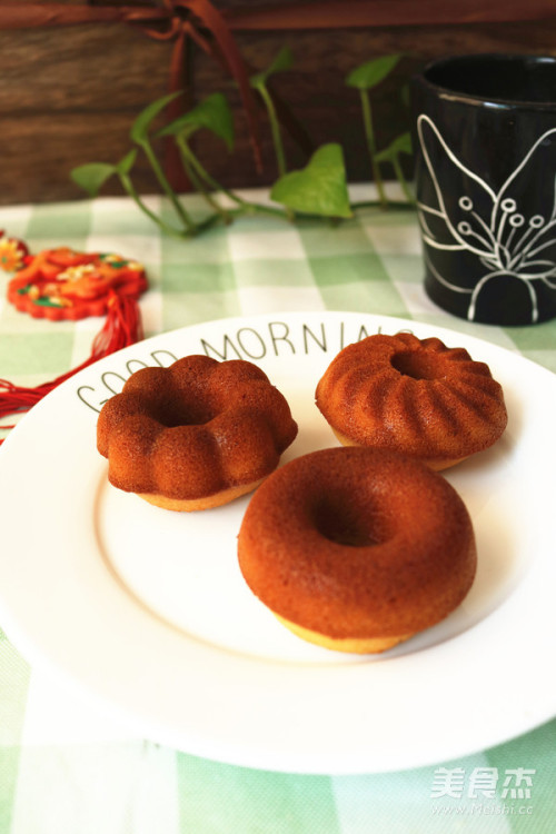 焦糖甜甜圈的做法