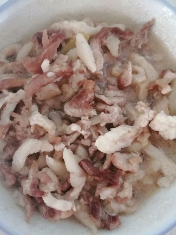 手撕杏鲍菇炒肉丝