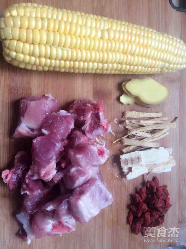 党参黄芪玉米排骨汤