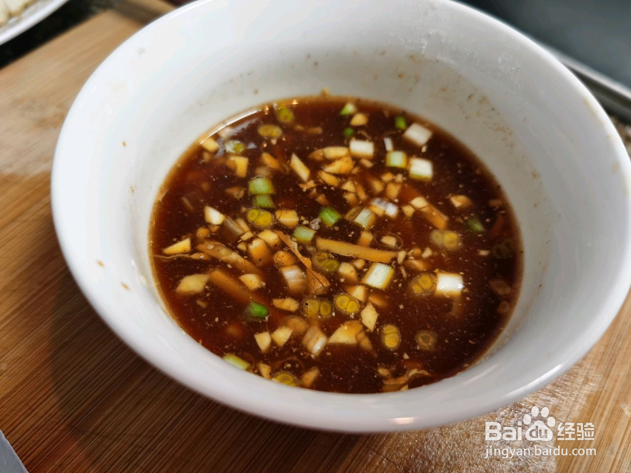 酱汁焖豆腐的做法