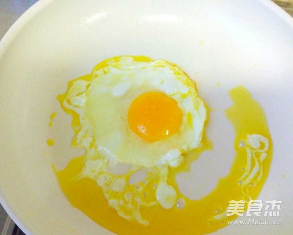 煎鸡蛋的家常做法