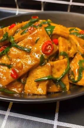 豆腐怎样做，比肉还好吃？