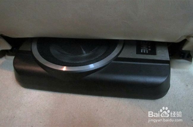 丰田兰德酷路泽音响升级改装TEC、ARC和霸克音响