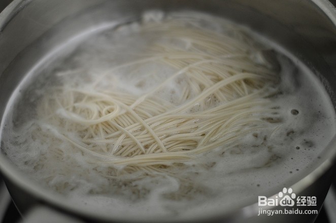 青椒肉丝面的做法