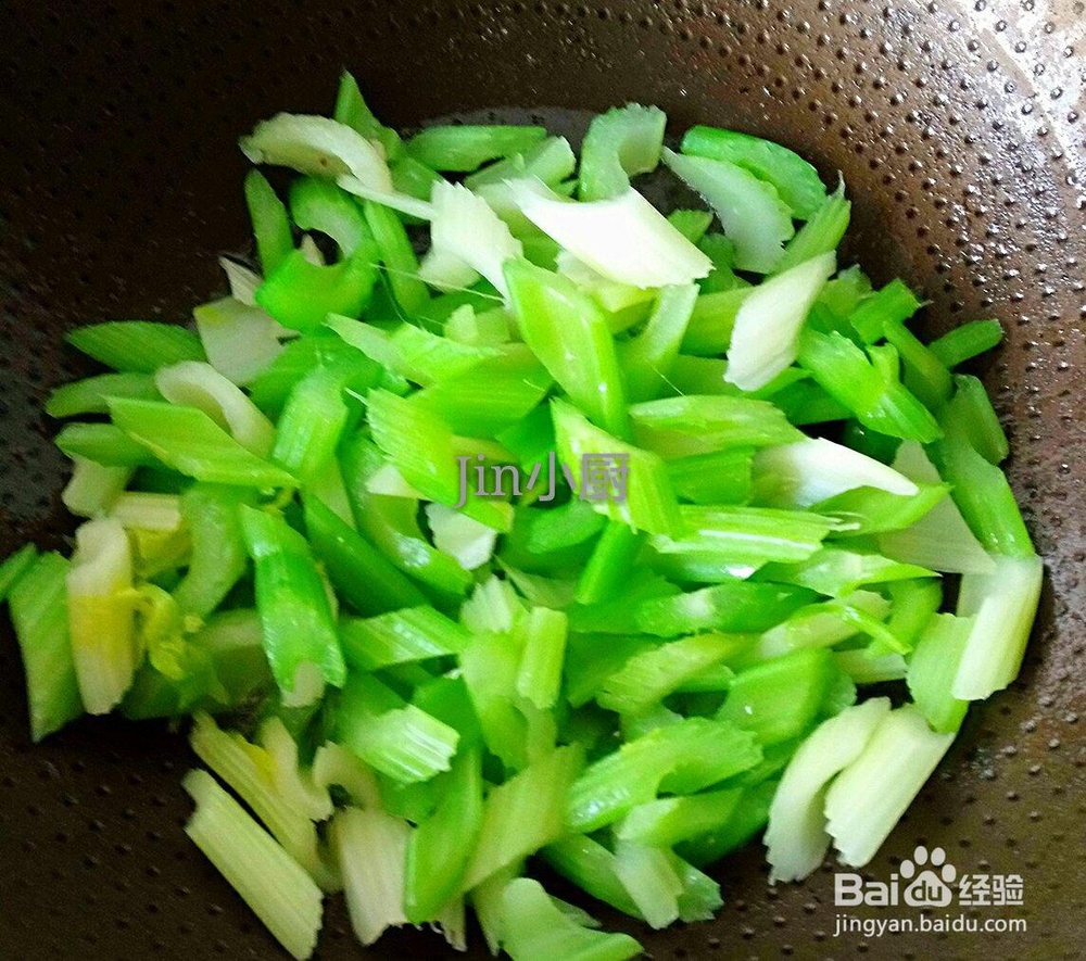 小白也能做西芹炒腰果