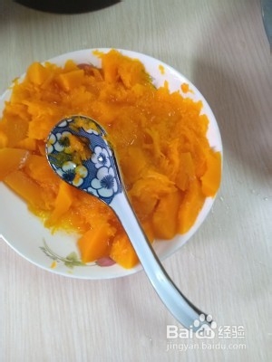 食补养生水蒸南瓜蛋糕的做法