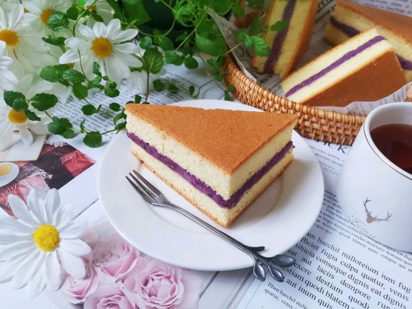 椰香紫薯夹心蛋糕