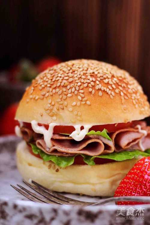 培根汉堡的做法