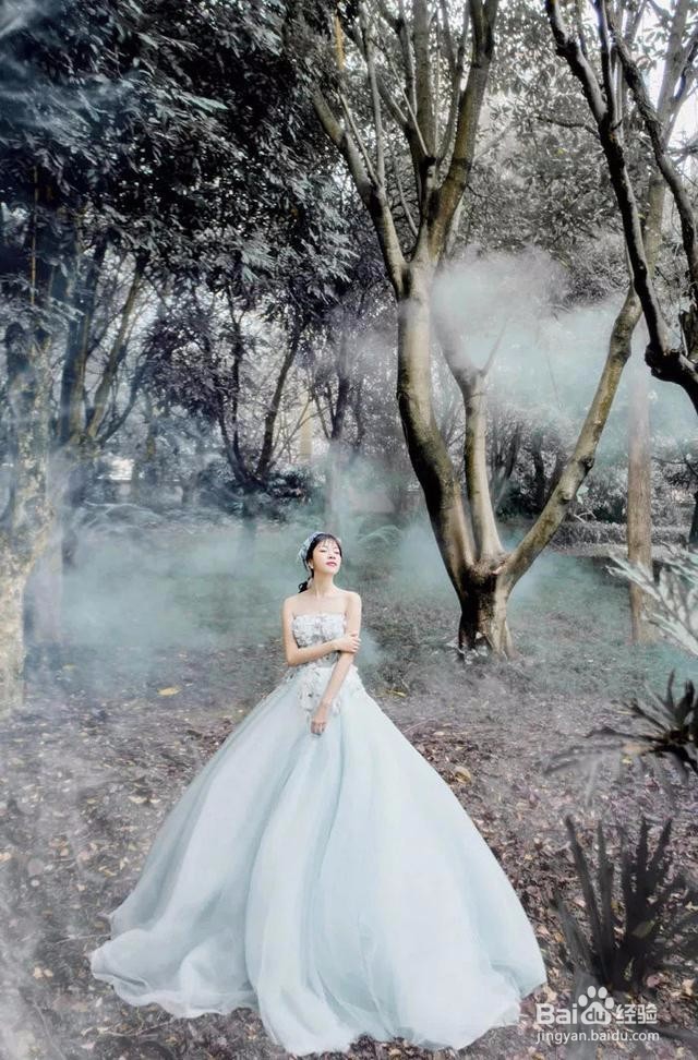 Photoshop调出外景婚纱照片惊艳冷色效果
