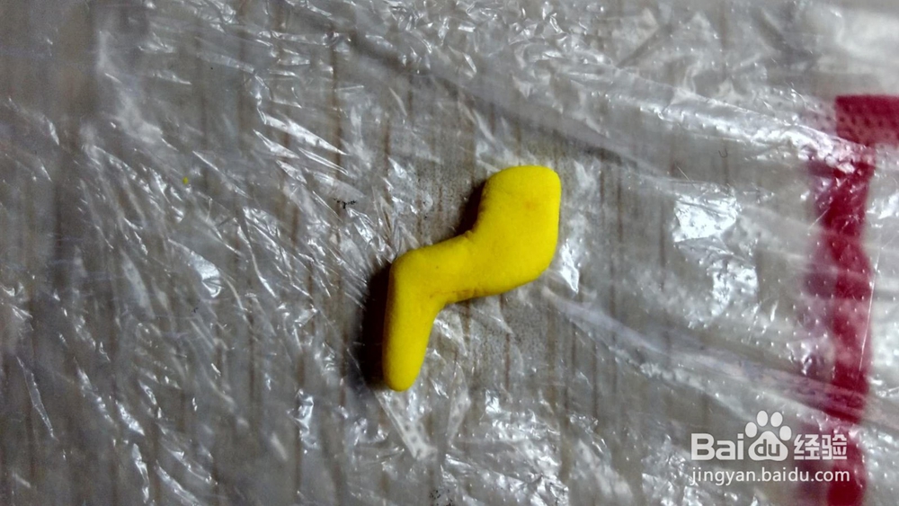 用彩泥捏皮卡丘教程