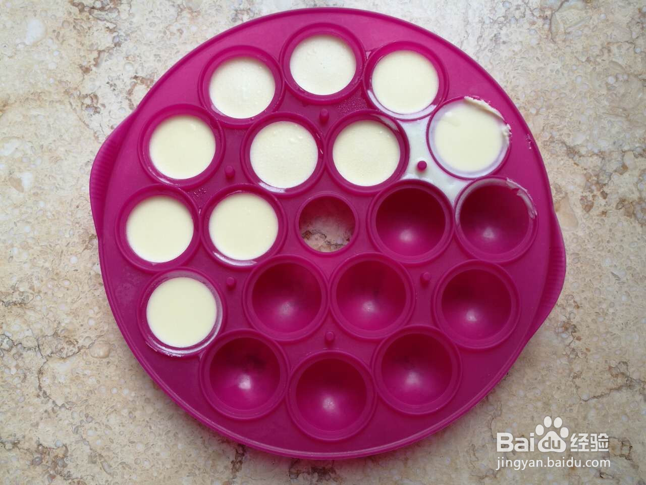 熊猫巧克力奶冻的做法