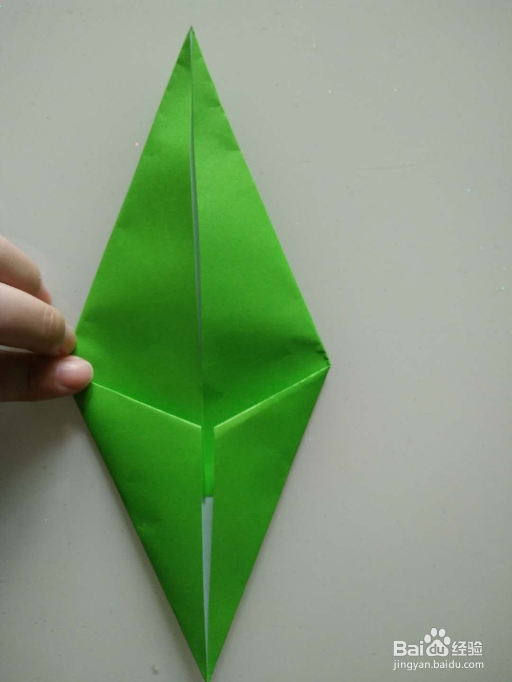 幼儿折纸之蝗虫