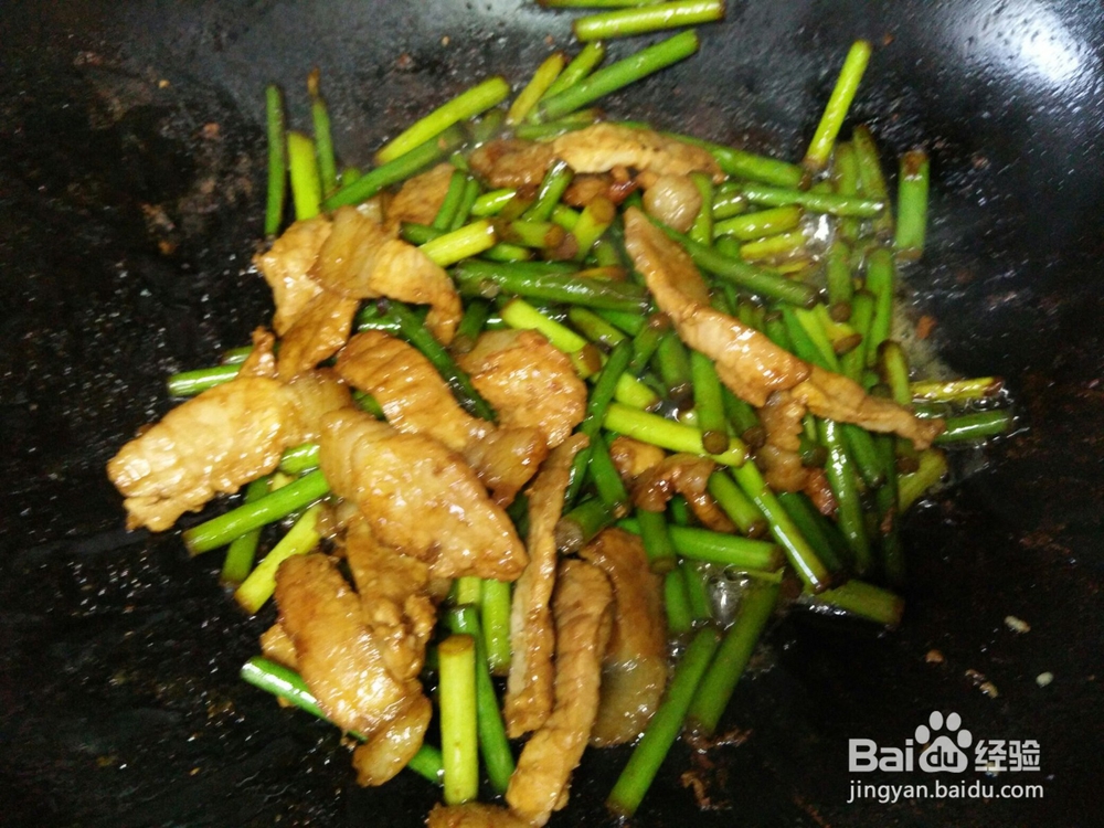 好吃好做有营养的蒜苔炒肉的做法