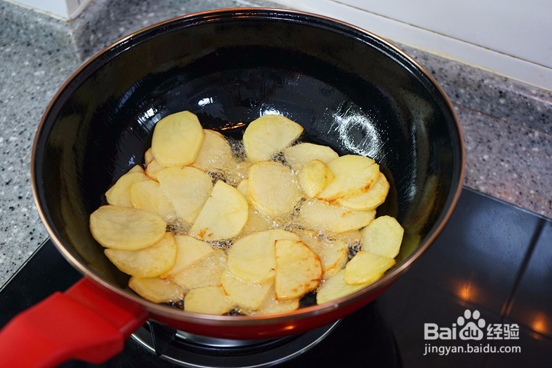 青椒豆豉炒腊肉的做法