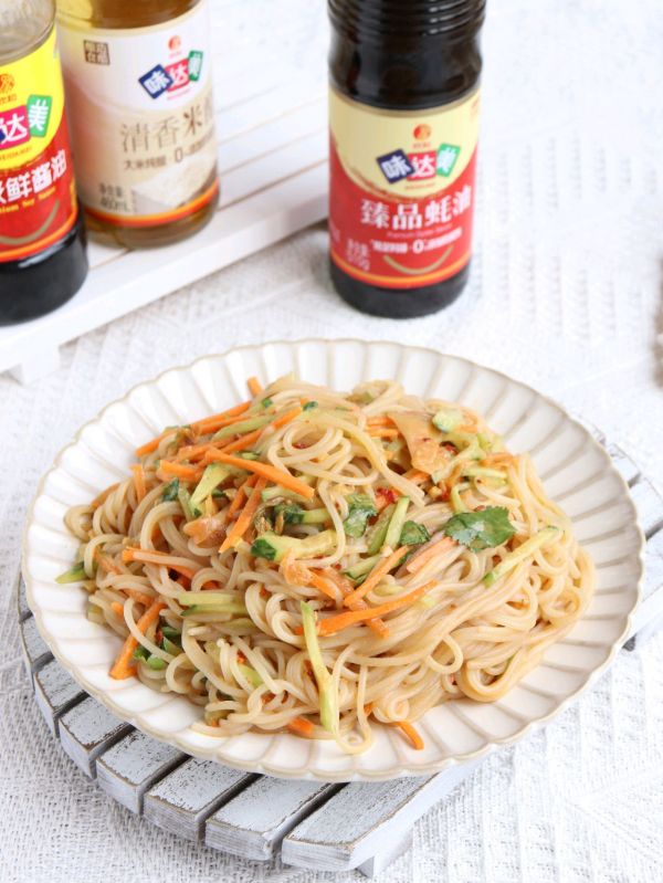 东北麻酱拌冷面