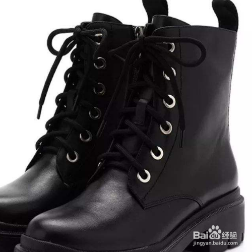 马丁靴蹭了一块皮怎么办