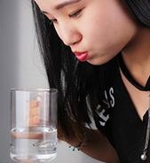 要让牙齿变白该怎么做