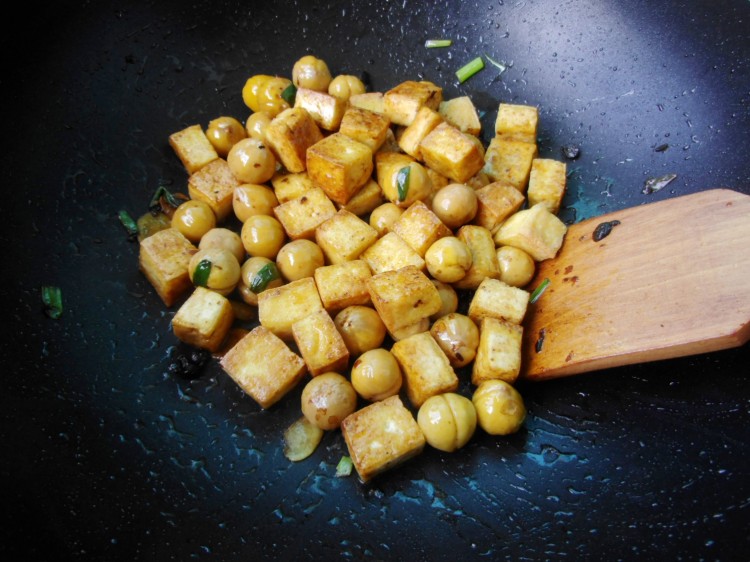 超美味的栗子烧豆腐，每一口都是满满的幸福！