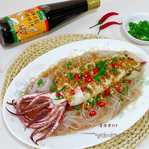 蒜蓉粉丝蒸鱿鱼
